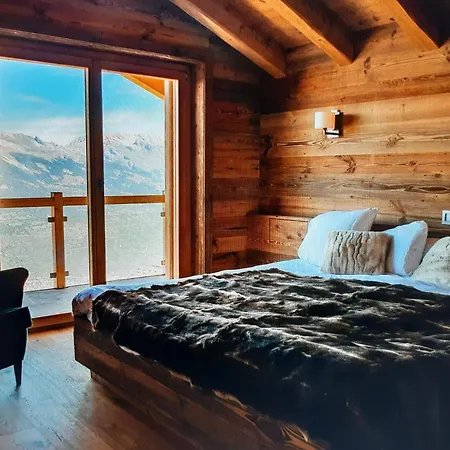 Rustic Chalet With Spectacular Views Chalet *